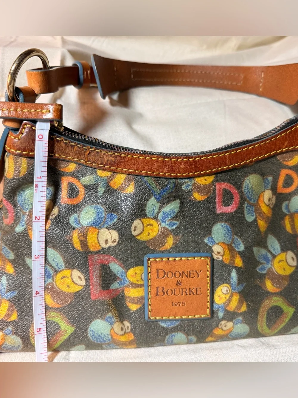 Rare Dooney & Bourke Bee Collection 1975 Small Hobo Shoulder Bag Rainbow Zipper
